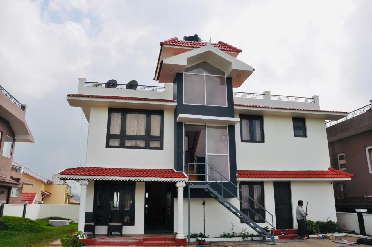 Teyt Castle Villa Ooty Exterior photo