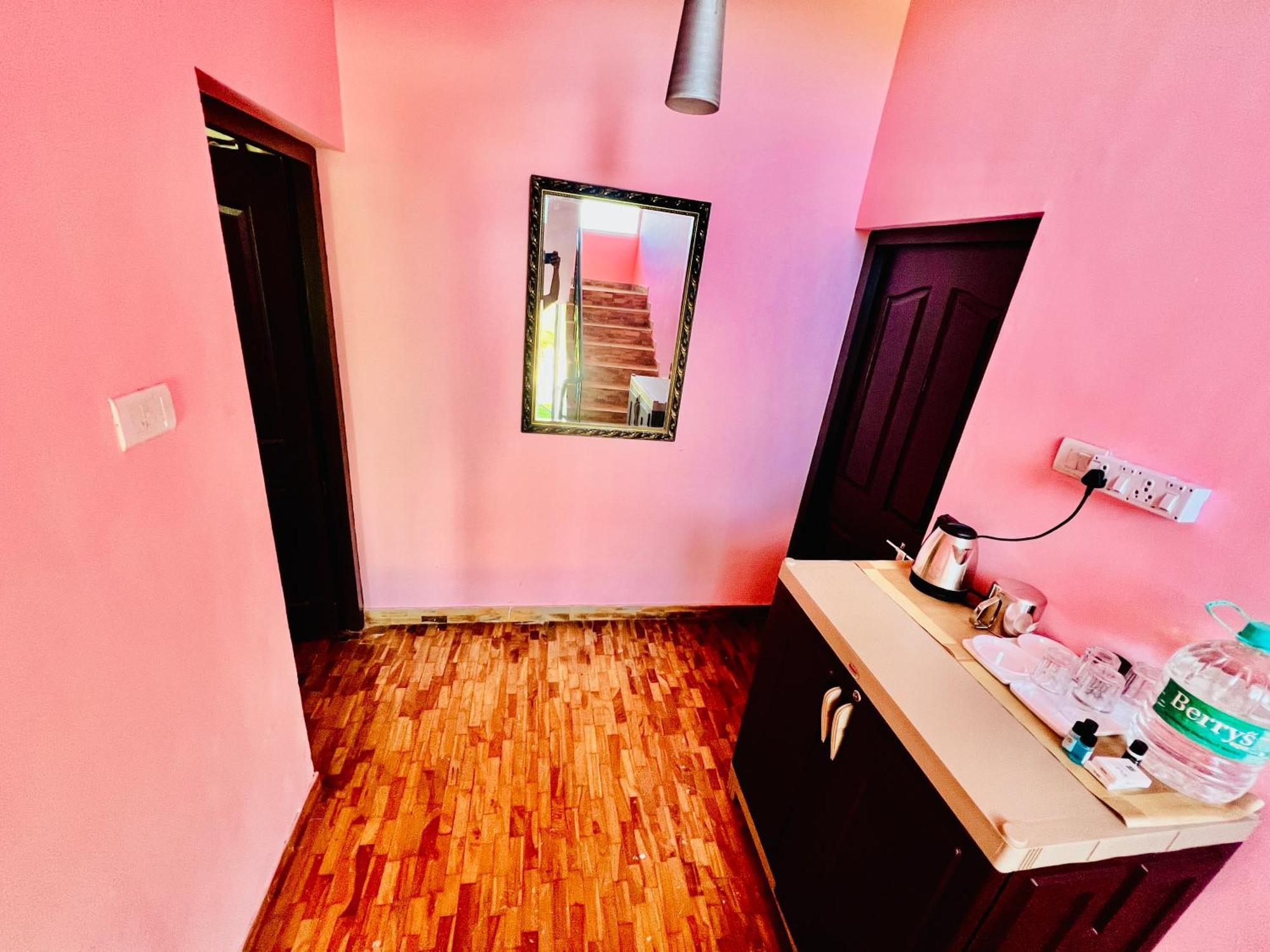 Teyt Castle Villa Ooty Exterior photo