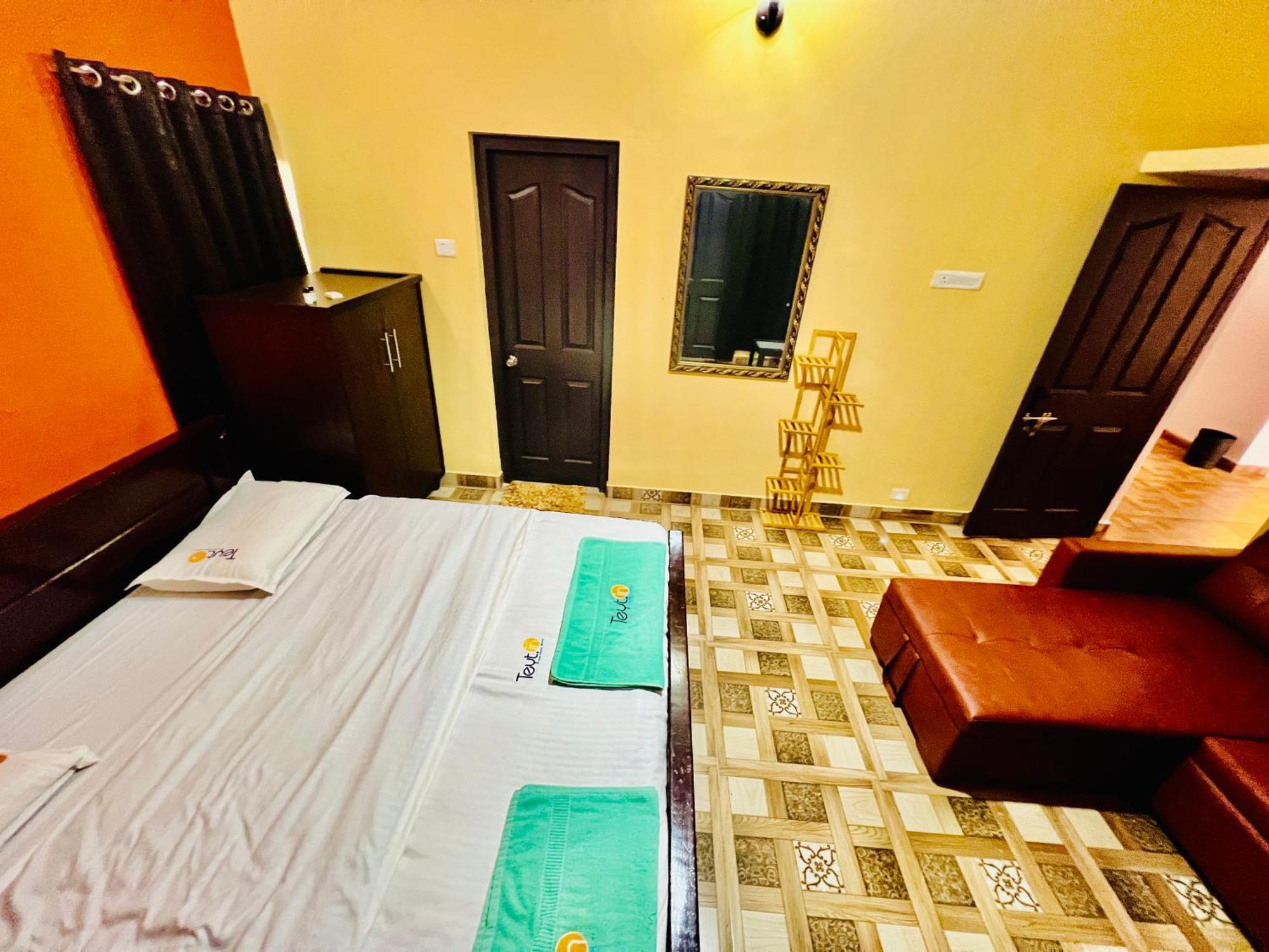 Teyt Castle Villa Ooty Exterior photo